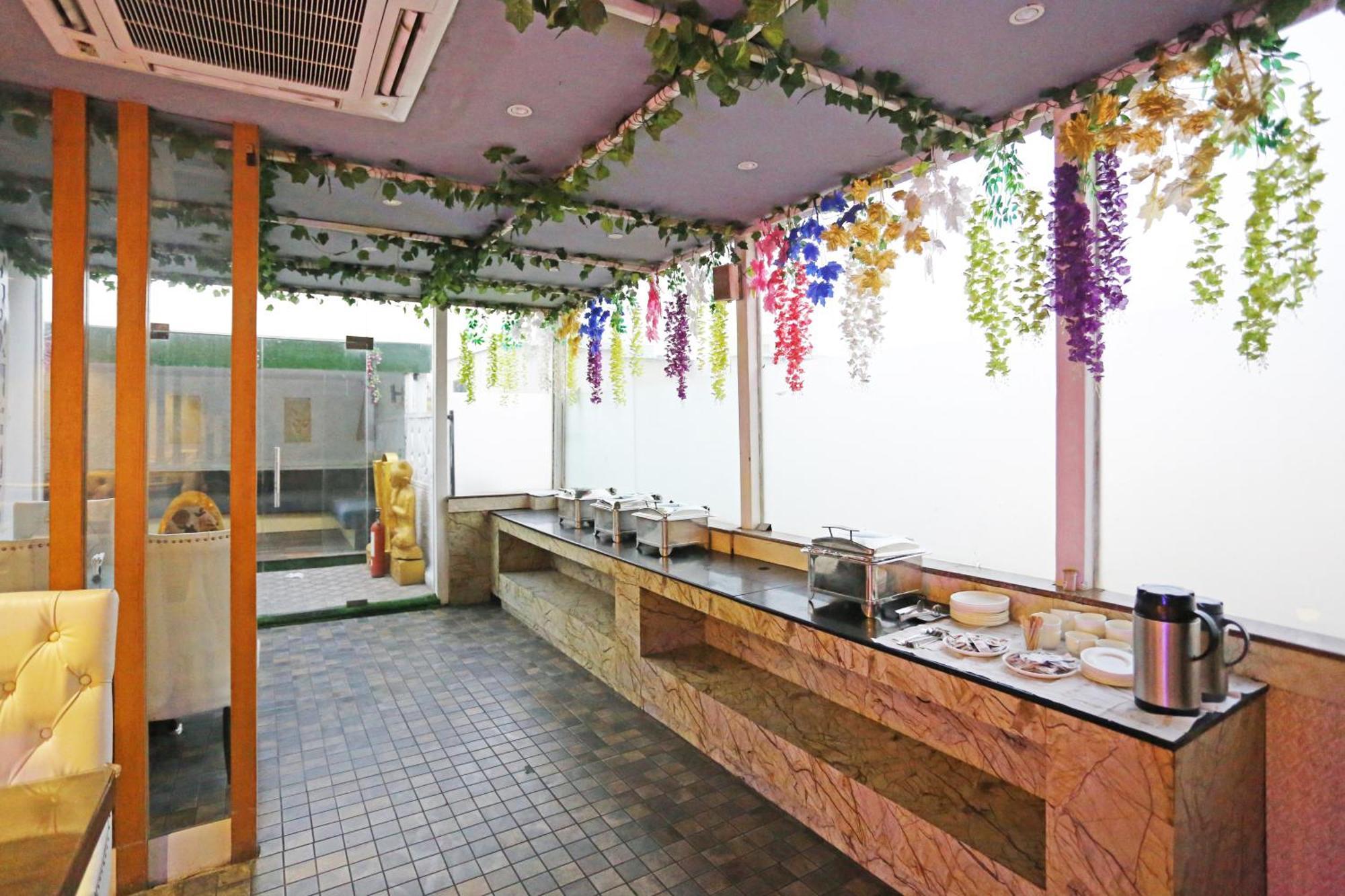 Jrd Luxury-Business Hotel Nova Deli Exterior foto