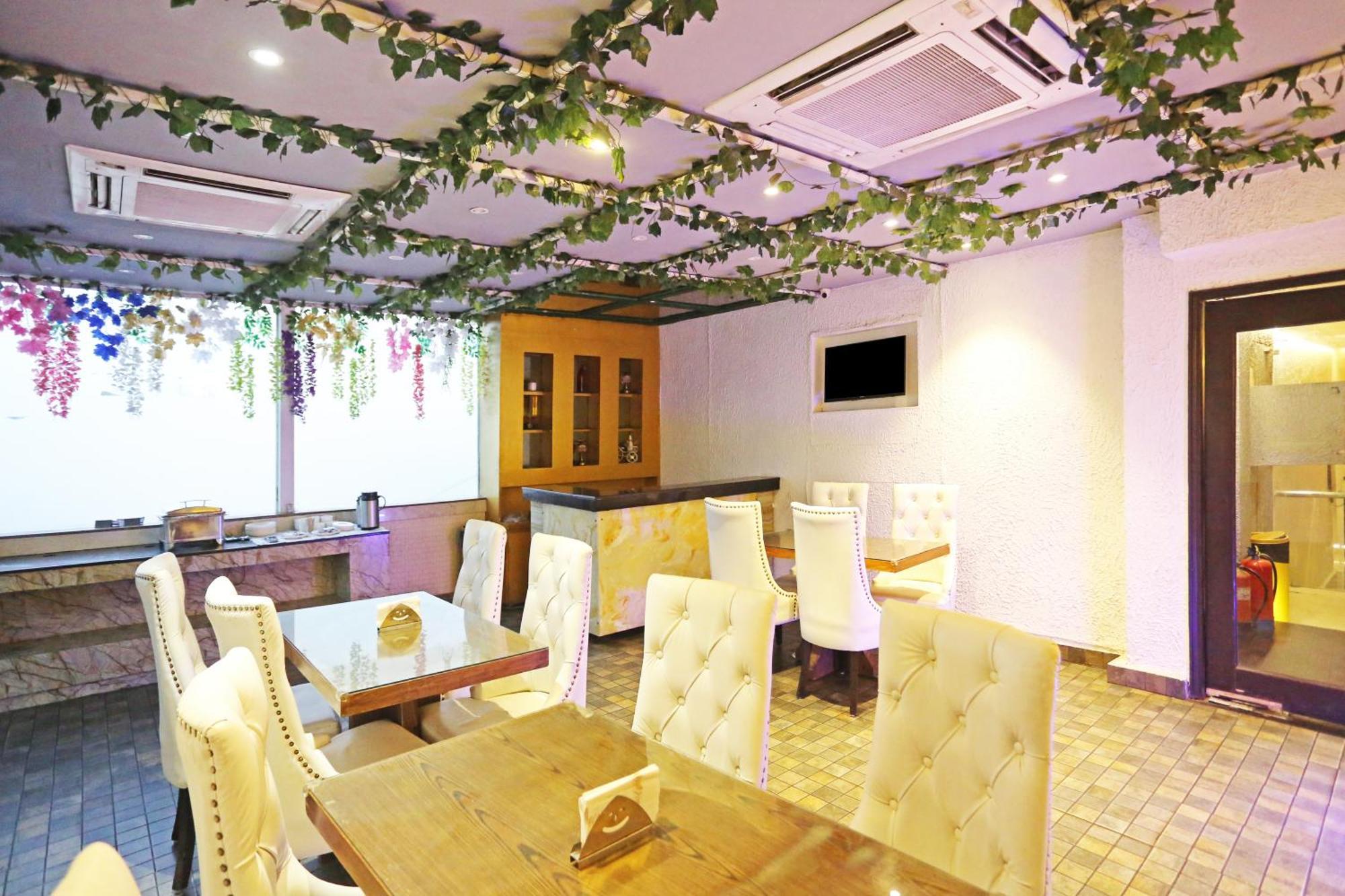 Jrd Luxury-Business Hotel Nova Deli Exterior foto